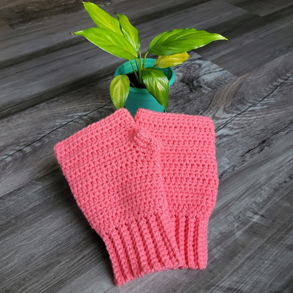 Cotton Candy Fingerless Gloves - Handmade Crochet Creation - Picture 2 of 7
